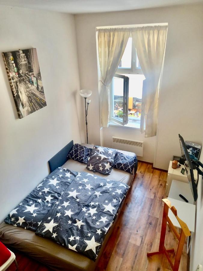 Karlin Cozy Studio Прага Экстерьер фото